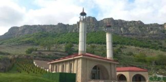 Daşaltı kənd məscidi: Qarabağ memarlıq məktəbinin ənənələrinə uyğun inşa daalt-knd-mscidi-qaraba-memarlq-mktbinin-nnlrin-uyun-ina