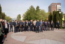 Hocalı Soykırımı : İnsanlık Tarihinin En Korkunç Yüzleşmesi ulyanovsk-hrind-ulu-ndrin-anadan-olmasnn-102-ci-ildnm-mnasibtil-tdbir